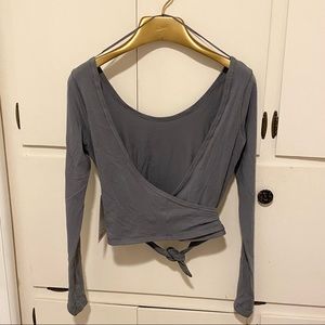 Lululemon Gray Tie Long Sleeve - Size 4 - NWT